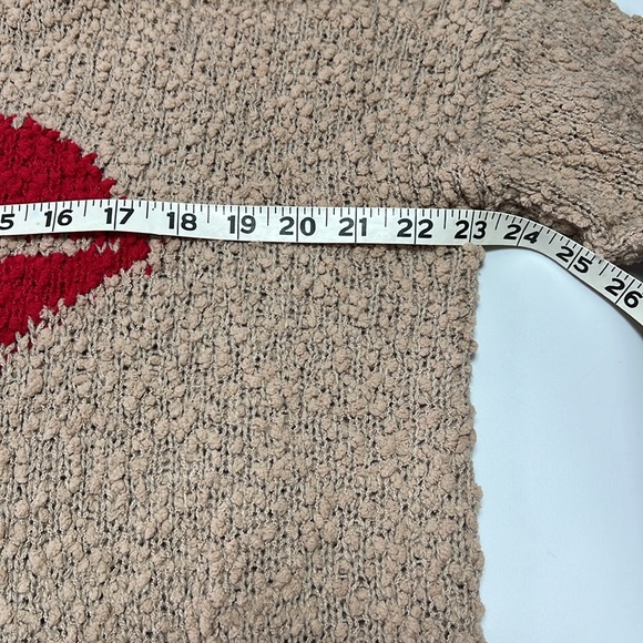 NEW Red LIP Graphic Popcorn Small POL Sweater - Picture 11 of 13